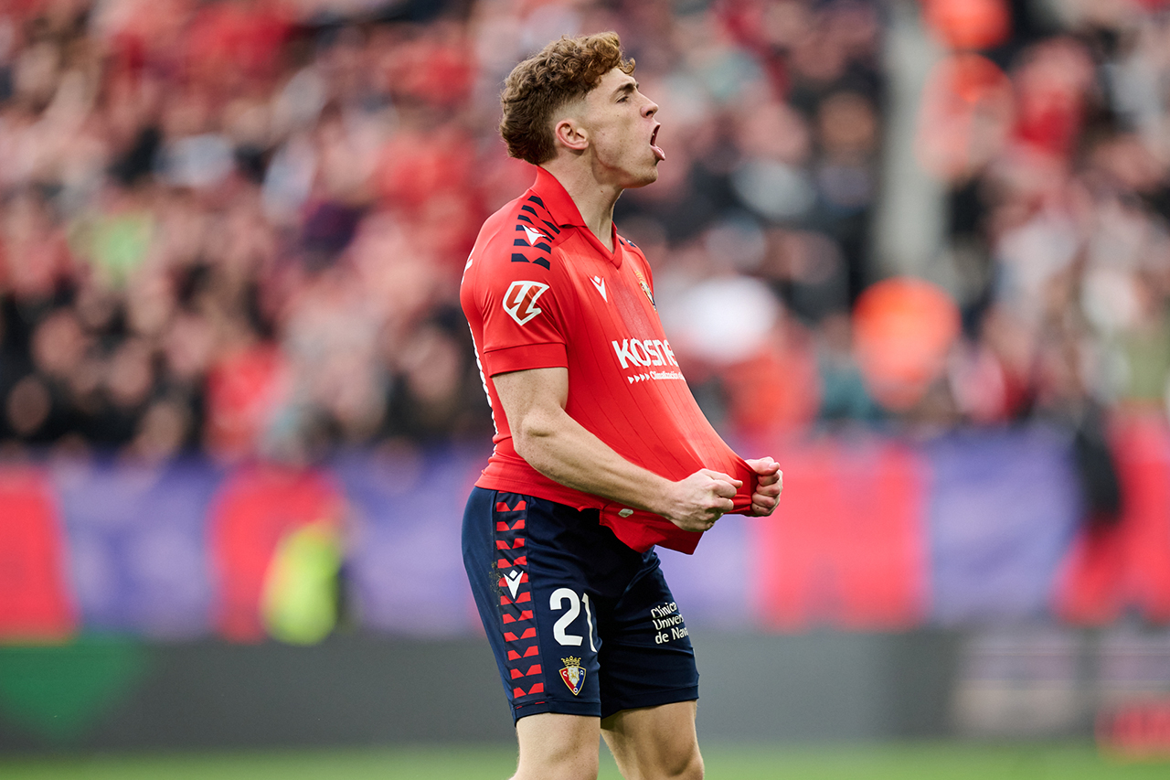 Víctor Muñoz celebra con la grada un gol que desató otra tarde de emoción - Foto: LALIGA